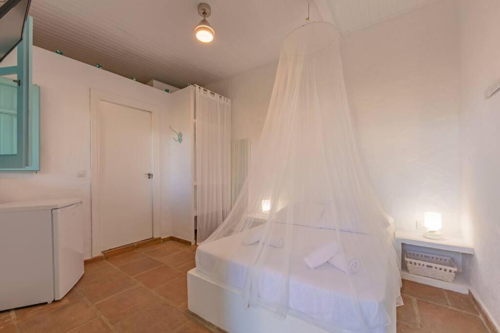 Habitaciones Rurales La Vega Тарифа Экстерьер фото